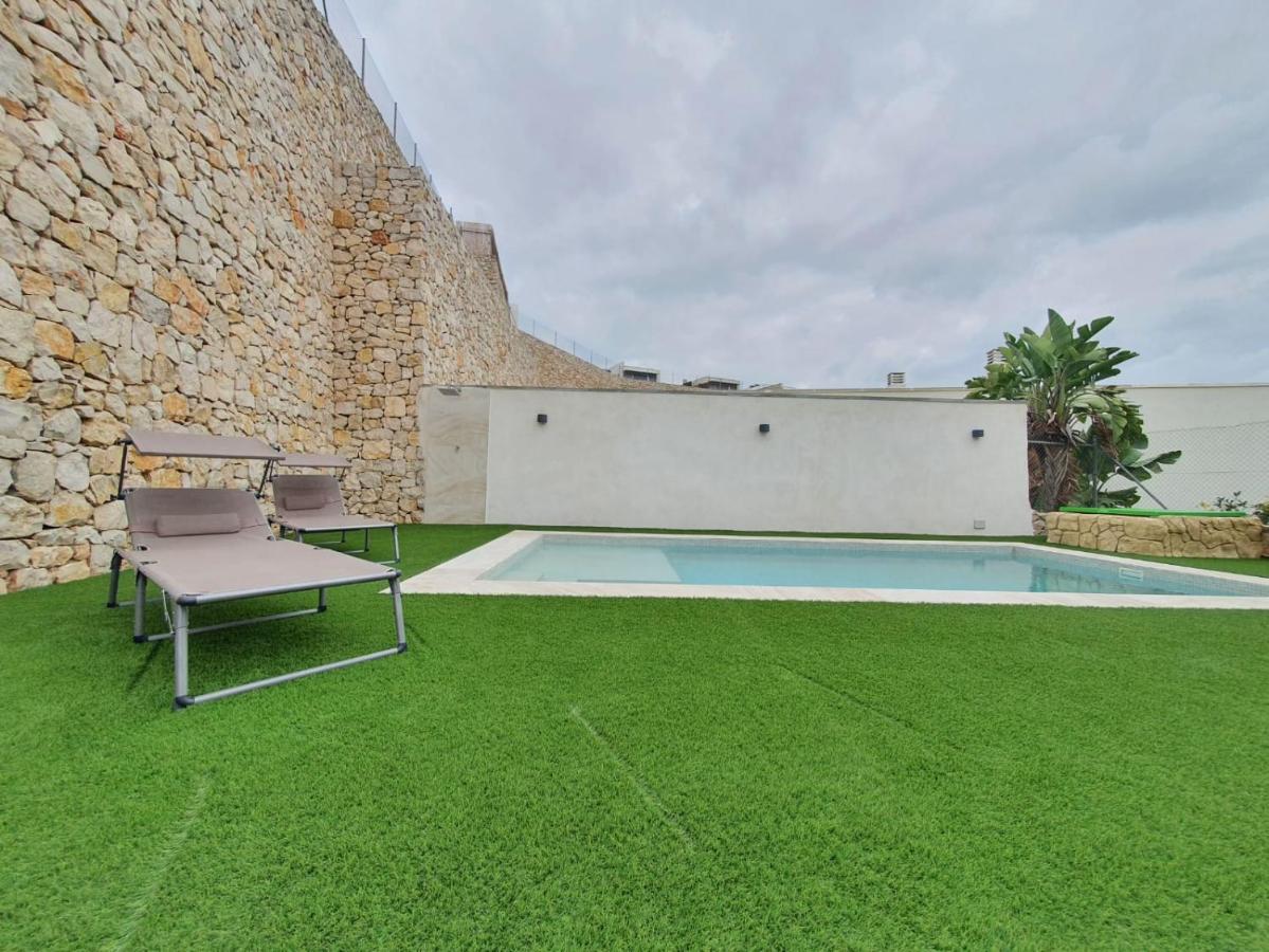 Chalet Con Piscina Privada 瓦伦西亚 外观 照片