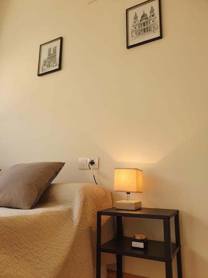 Chalet Con Piscina Privada 瓦伦西亚 外观 照片