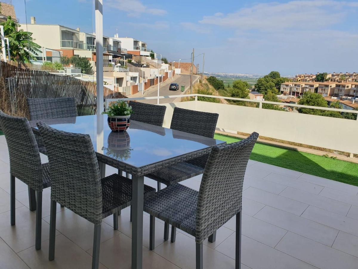 Chalet Con Piscina Privada 瓦伦西亚 外观 照片